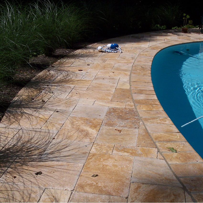 Apricot travertine pool coping | natural stone products | Gothic Stone 