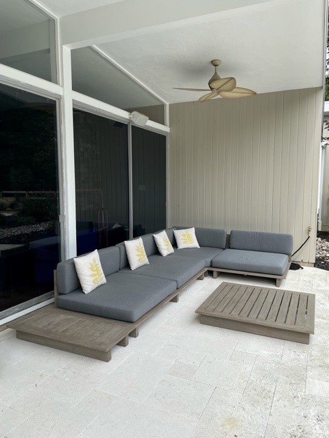 Buecto Limestone a creamy light to beige limestone with some fossils and movement.